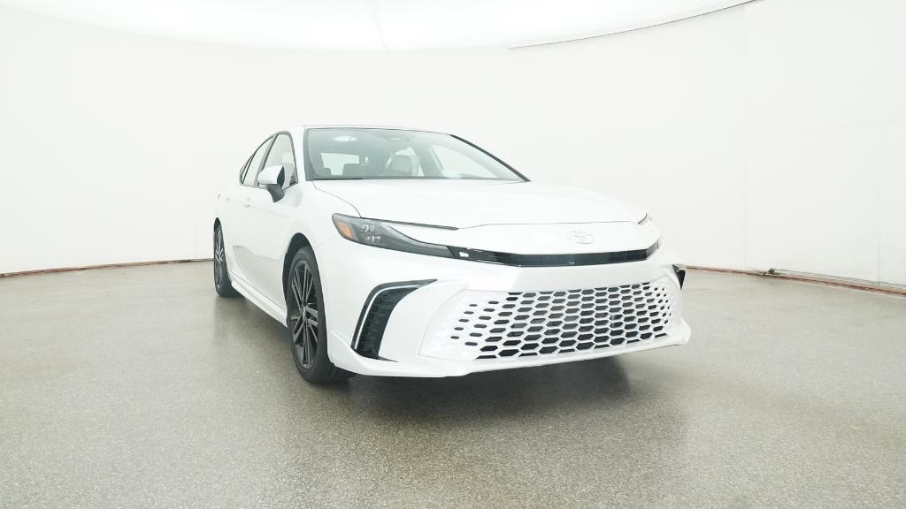 2025 Toyota Camry XSE photo 16