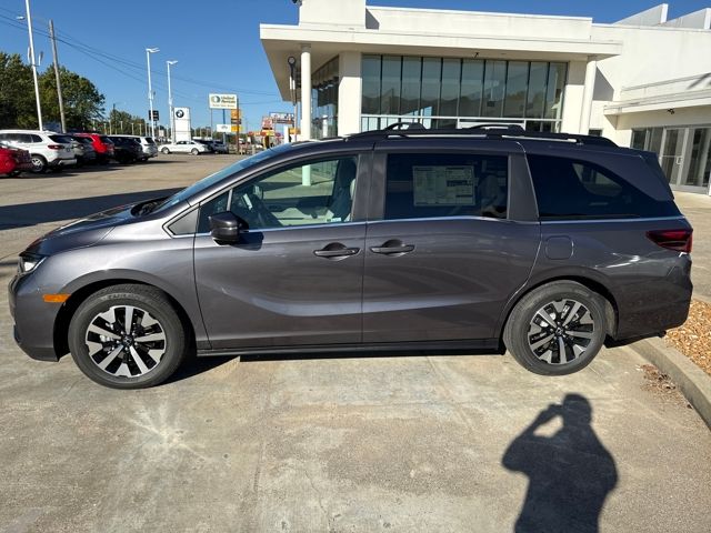 2026 Honda Odyssey EX-L photo 2