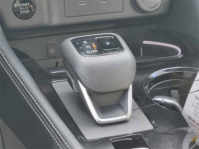 2026 Nissan Rogue Platinum photo 21