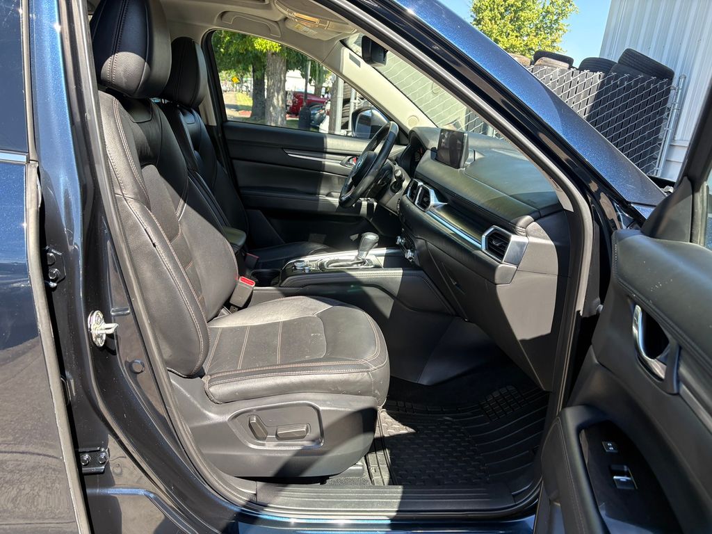 2022 Mazda CX-5 2.5 S Premium photo 23