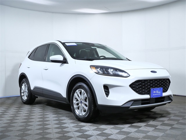 2021 Ford Escape SE's photo