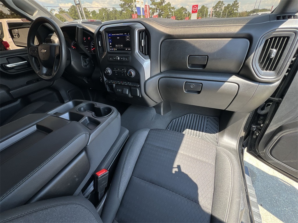 2023 Chevrolet Silverado 1500 Custom photo 35