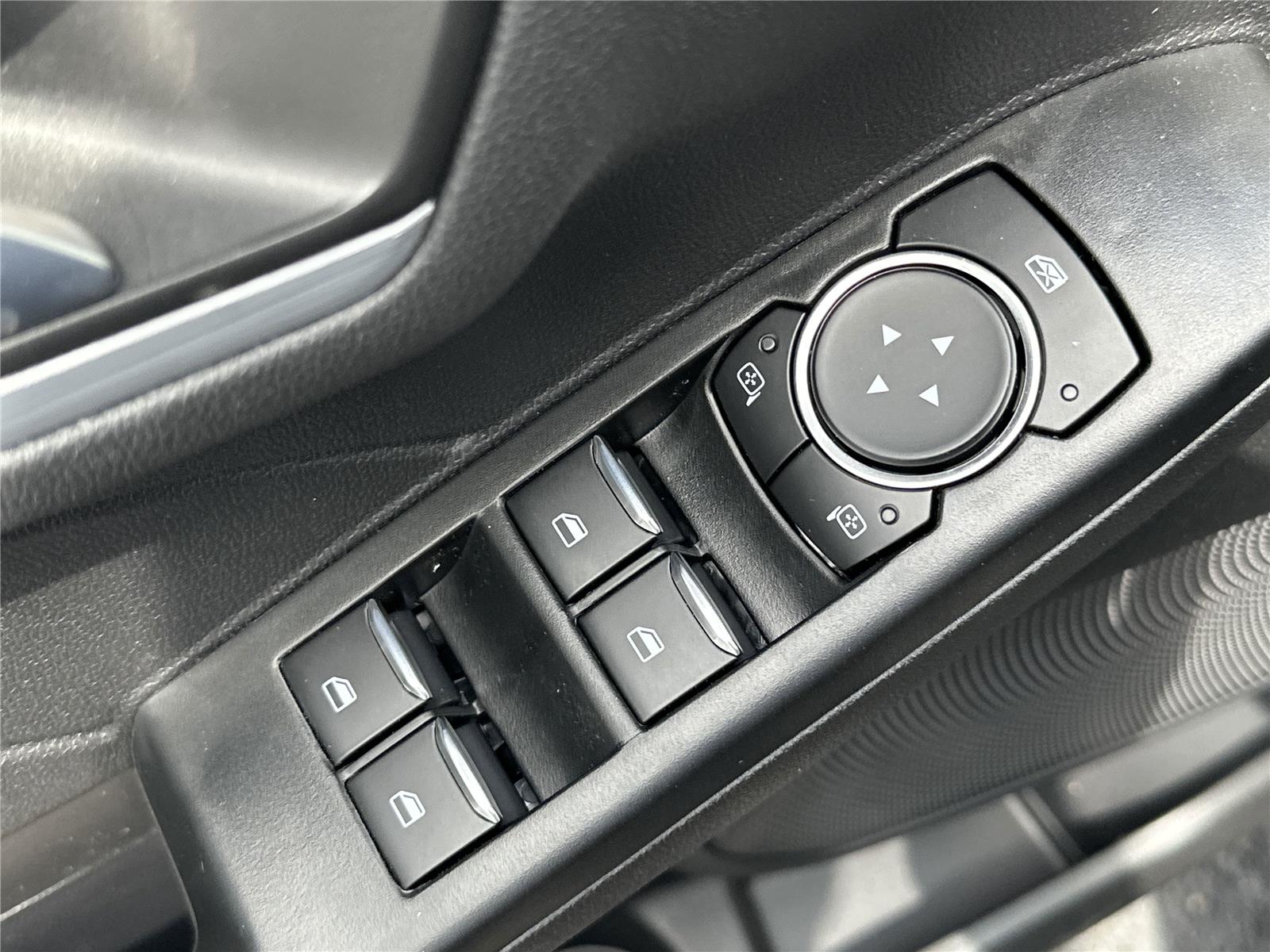 2025 Ford Escape Plug-In Hybrid photo 17