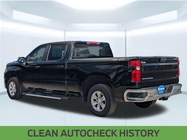 2023 Chevrolet Silverado 1500 LT photo 3