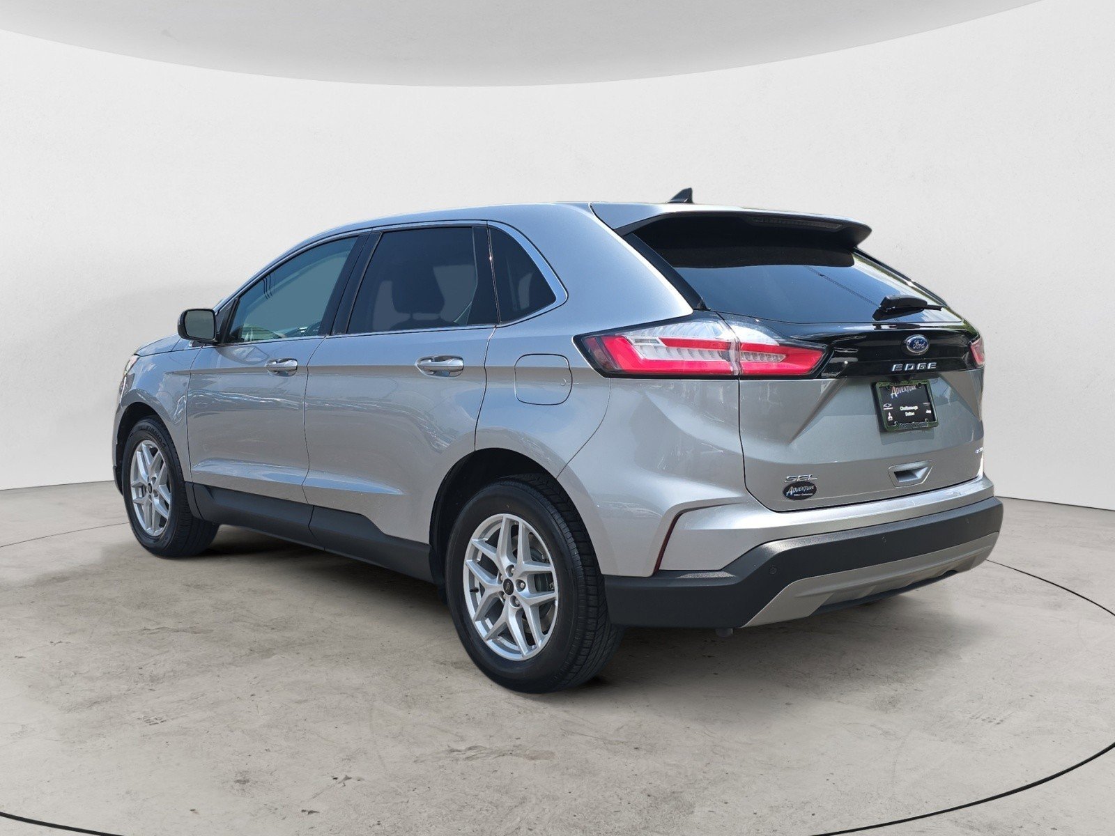 2023 Ford Edge SEL photo 4