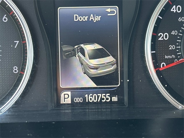 2015 Toyota Camry LE photo 15