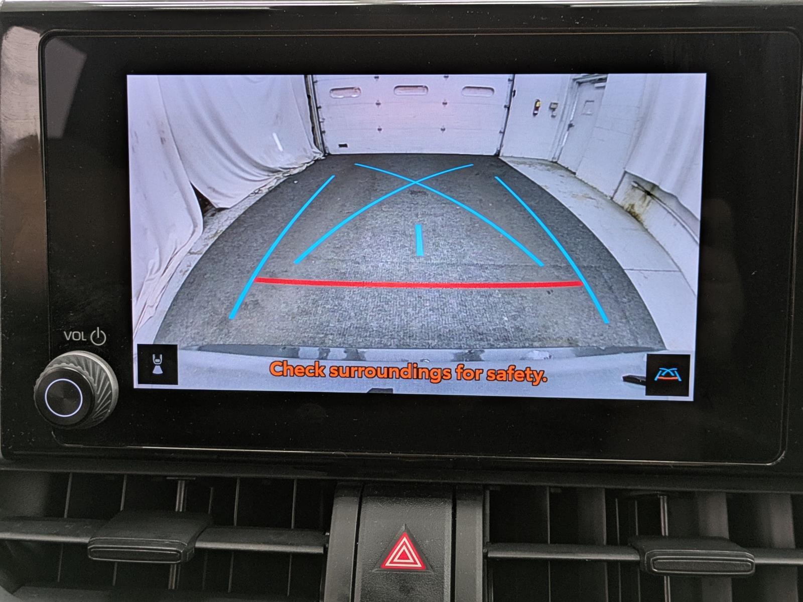 2024 Toyota RAV4 LE photo 10
