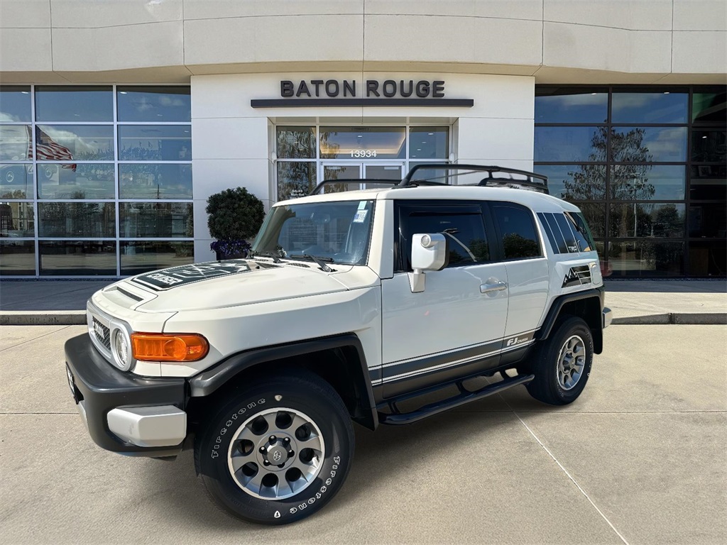 2013 Toyota FJ Cruiser Base