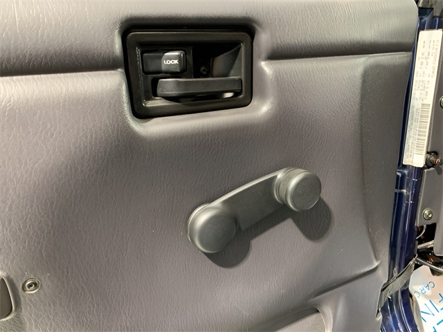 2002 Jeep Wrangler X photo 18
