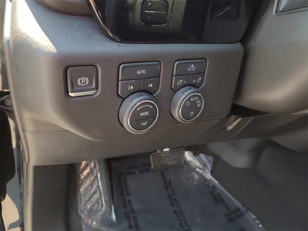 2024 Chevrolet Silverado 1500 LT photo 22