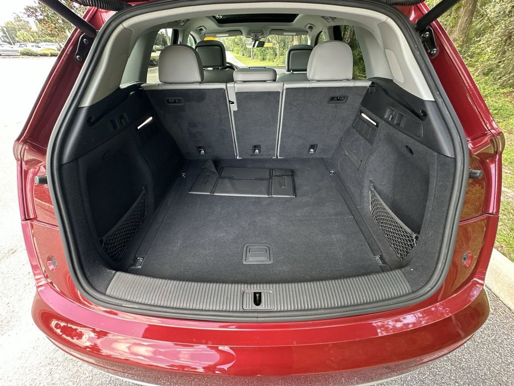 2018 Audi Q5 2.0T Premium Plus photo 24