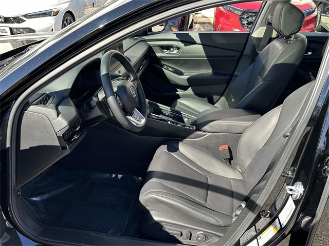 2025 Honda Accord Hybrid Touring photo 15