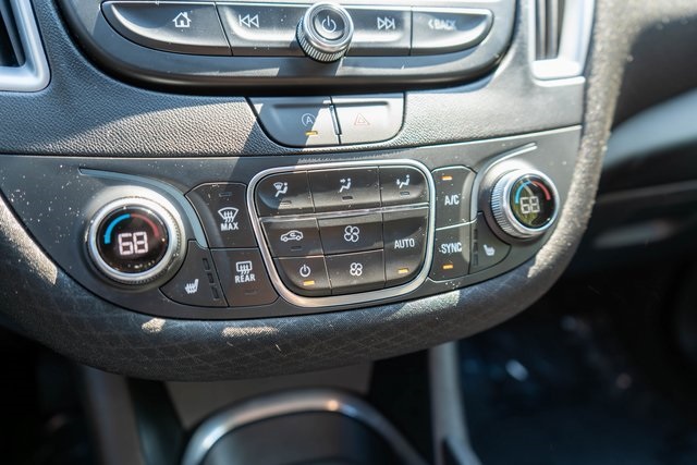 2024 Chevrolet Malibu 1LT photo 25