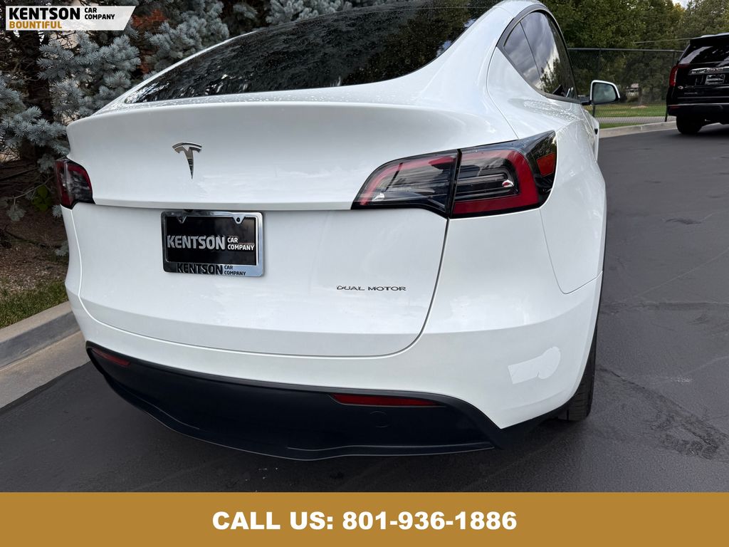 2023 Tesla Model Y Long Range photo 25
