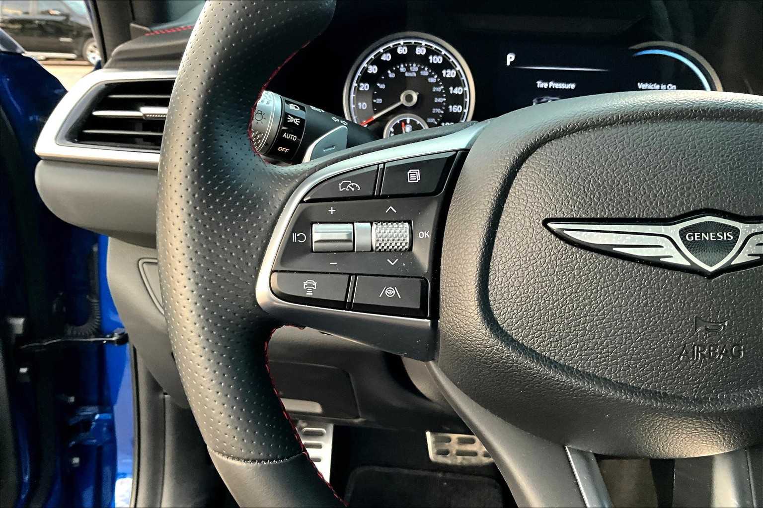 2024 Genesis G70 3.3T Sport Advanced photo 22