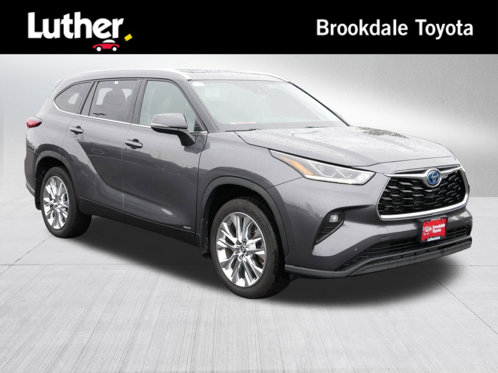 2023 Toyota Highlander Limited's photo