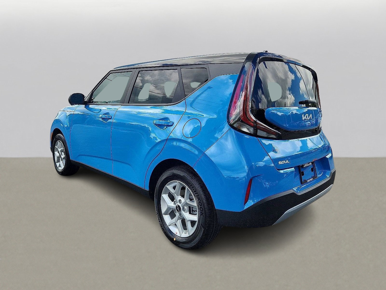 2025 Kia Soul S photo 3