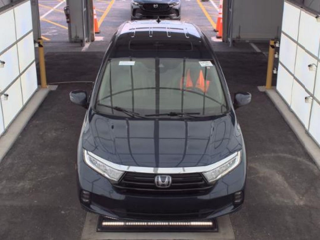 2022 Honda Odyssey EX-L photo 2