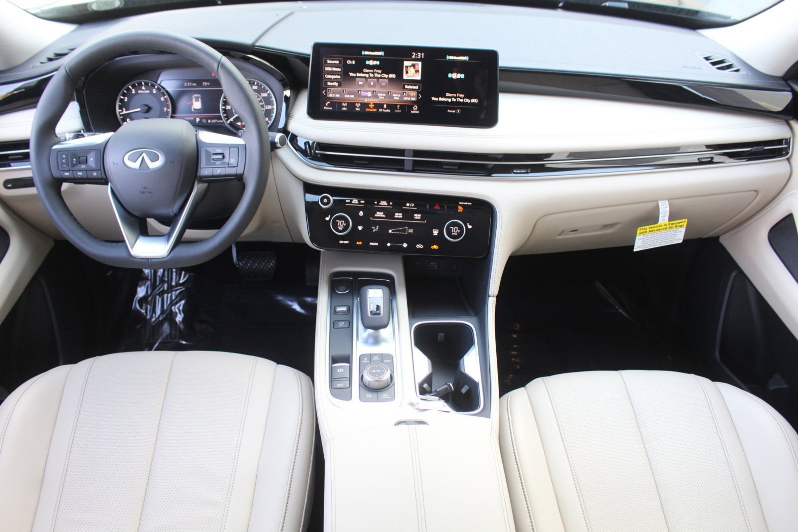 2025 Infiniti QX60 Pure photo 13