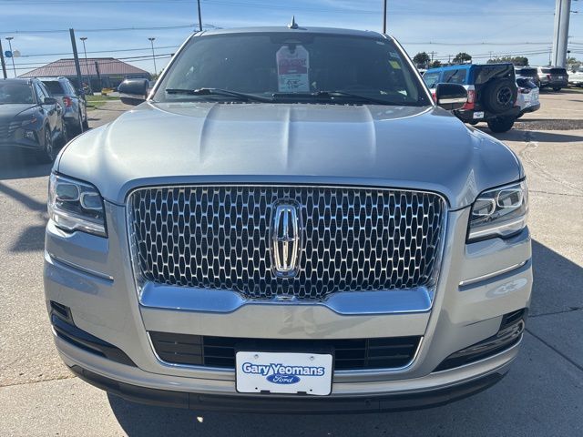 2023 Lincoln Navigator Reserve photo 3
