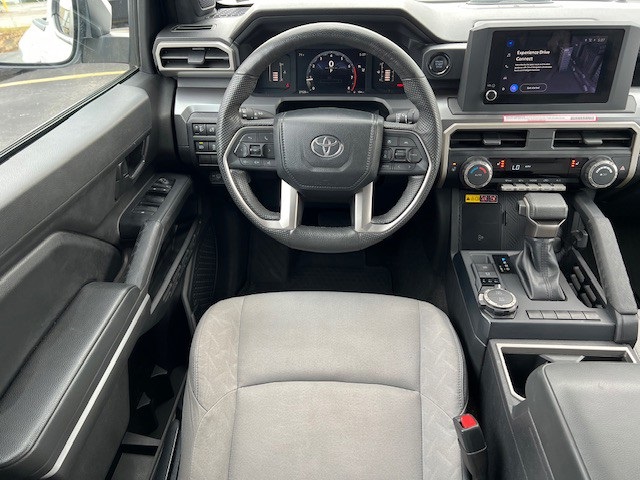 2024 Toyota Tacoma SR5 photo 24
