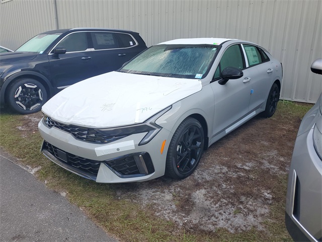 2026 Kia K5 GT-Line photo 3