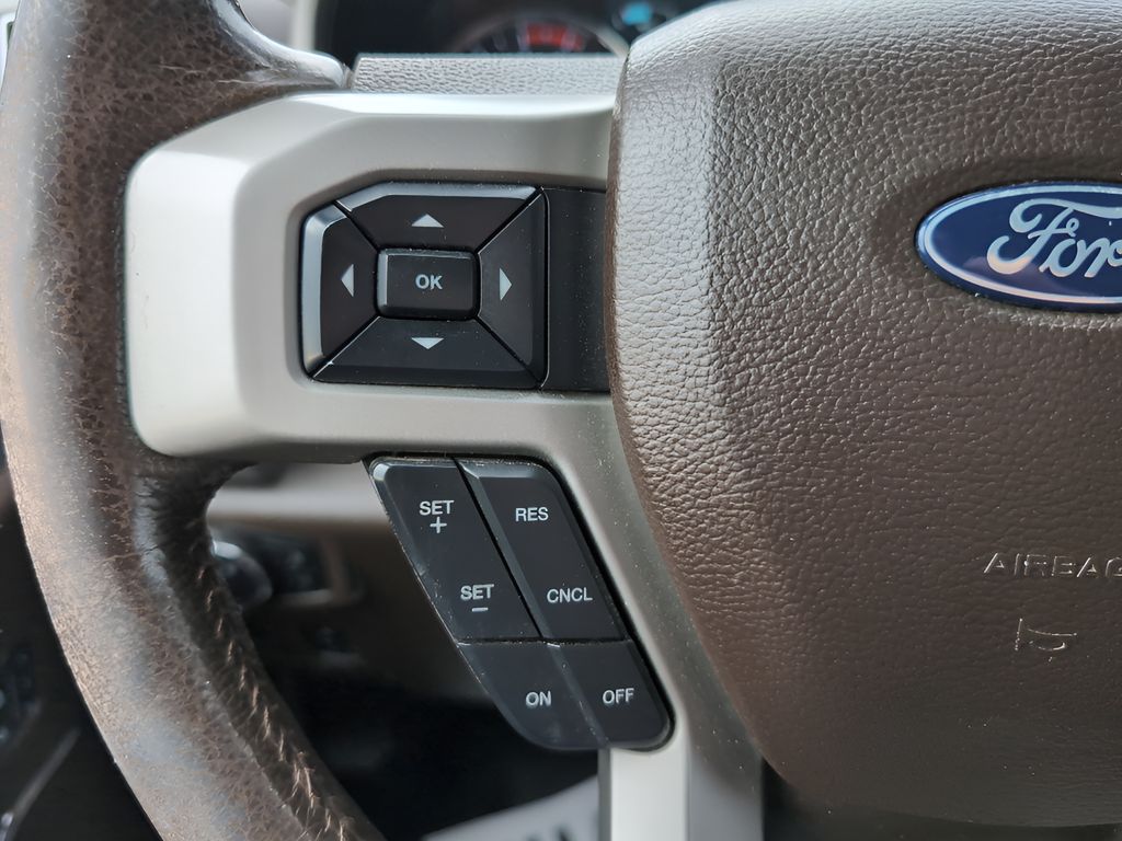 2018 Ford F-350 King Ranch photo 16