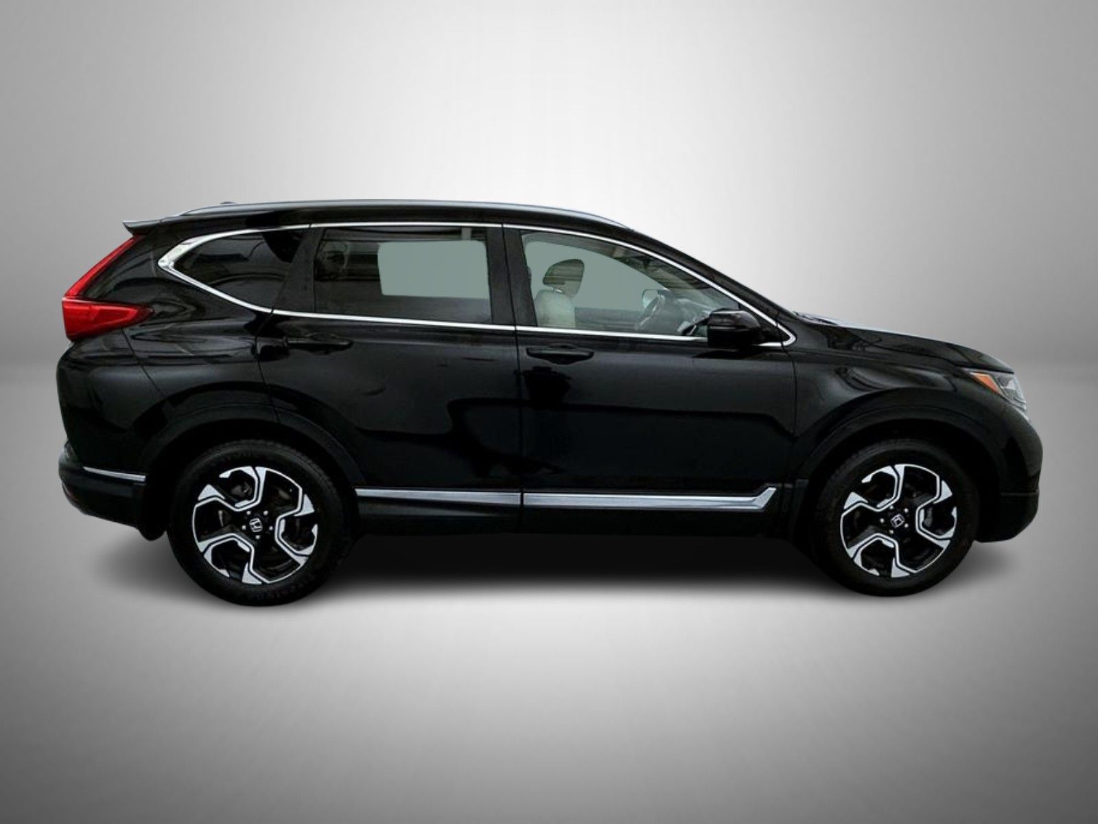 2018 Honda CR-V Touring photo 4