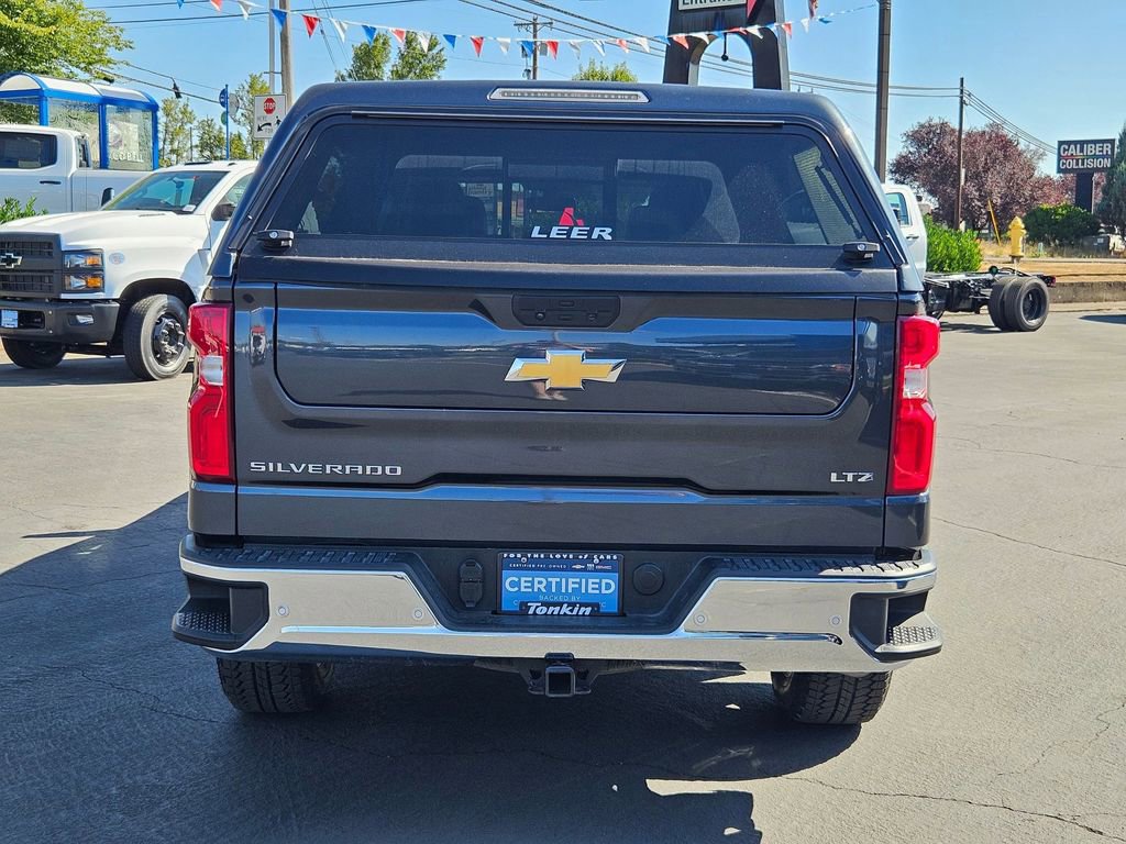 2022 Chevrolet Silverado 1500 LTZ photo 3