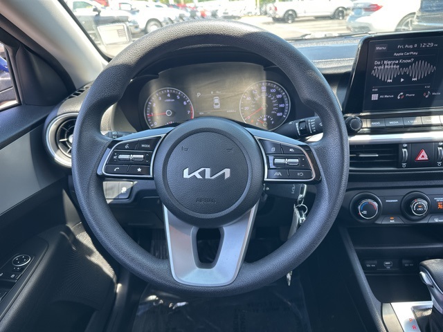 2023 Kia Forte LXS photo 17