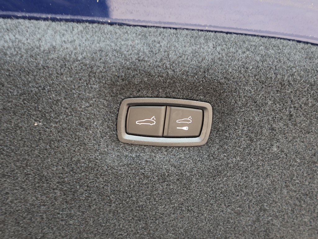2021 Porsche Taycan 4S photo 16