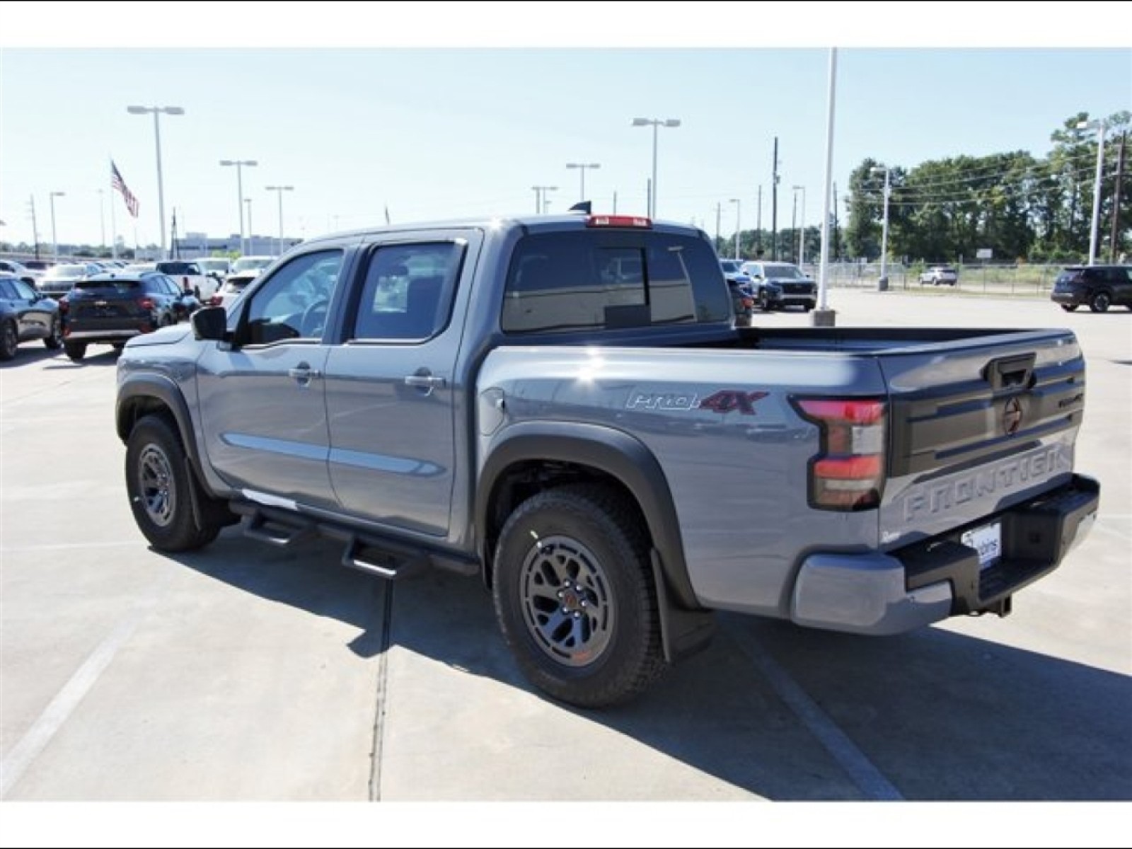 2026 Nissan Frontier Crew Cab PRO-4X® Gray at Robbins Nissan
