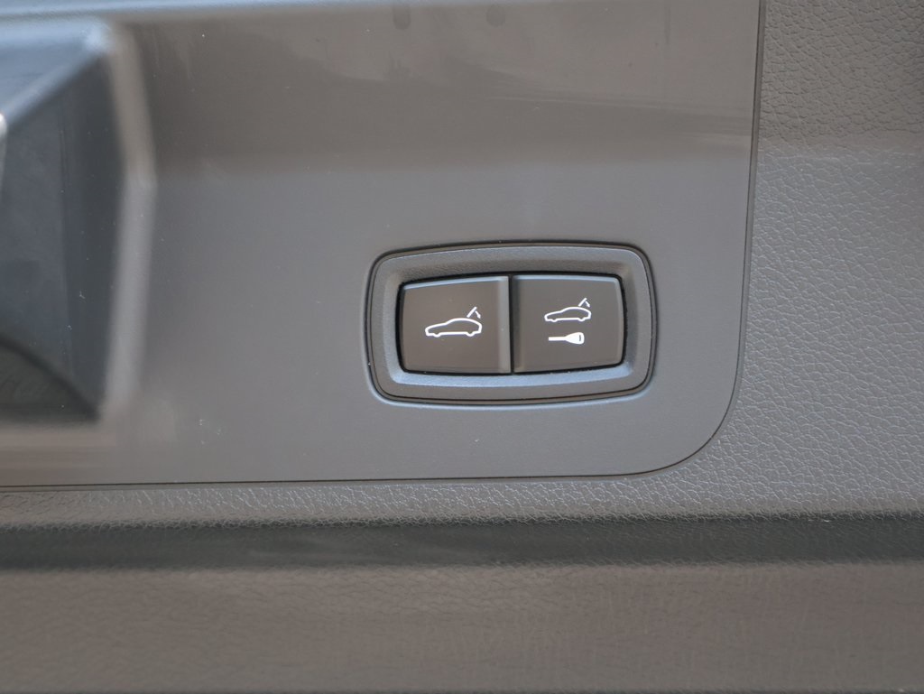 2022 Porsche Panamera 4 photo 17