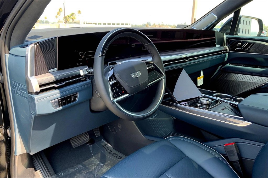 2026 Cadillac Escalade IQ Premium Sport photo 8