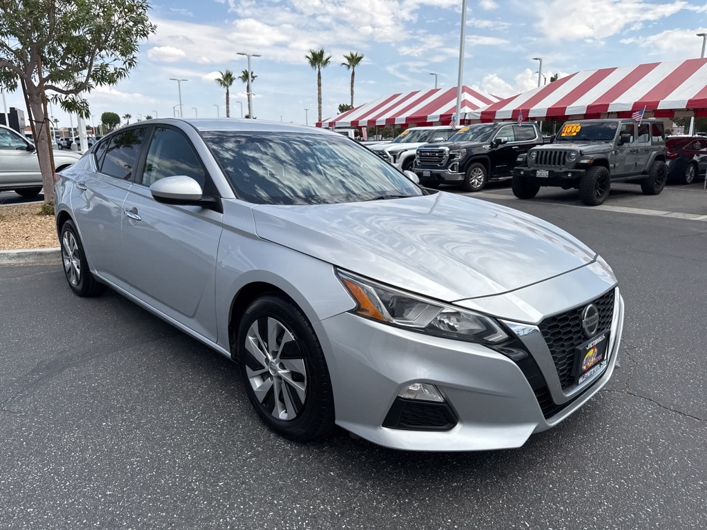 2020 Nissan Altima 2.5 S photo 3