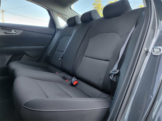 2021 Kia Forte FE LXS photo 14