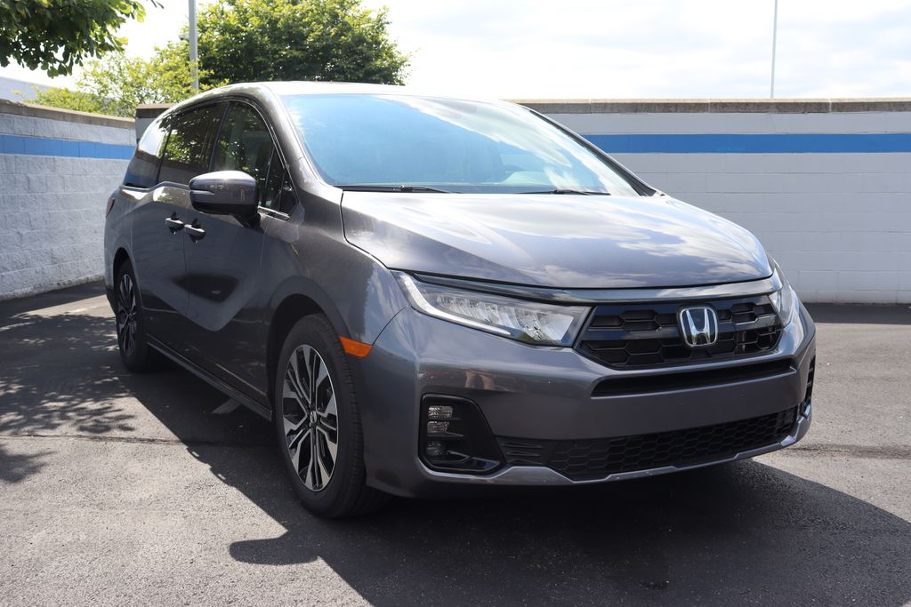 2026 Honda Odyssey Elite photo 6