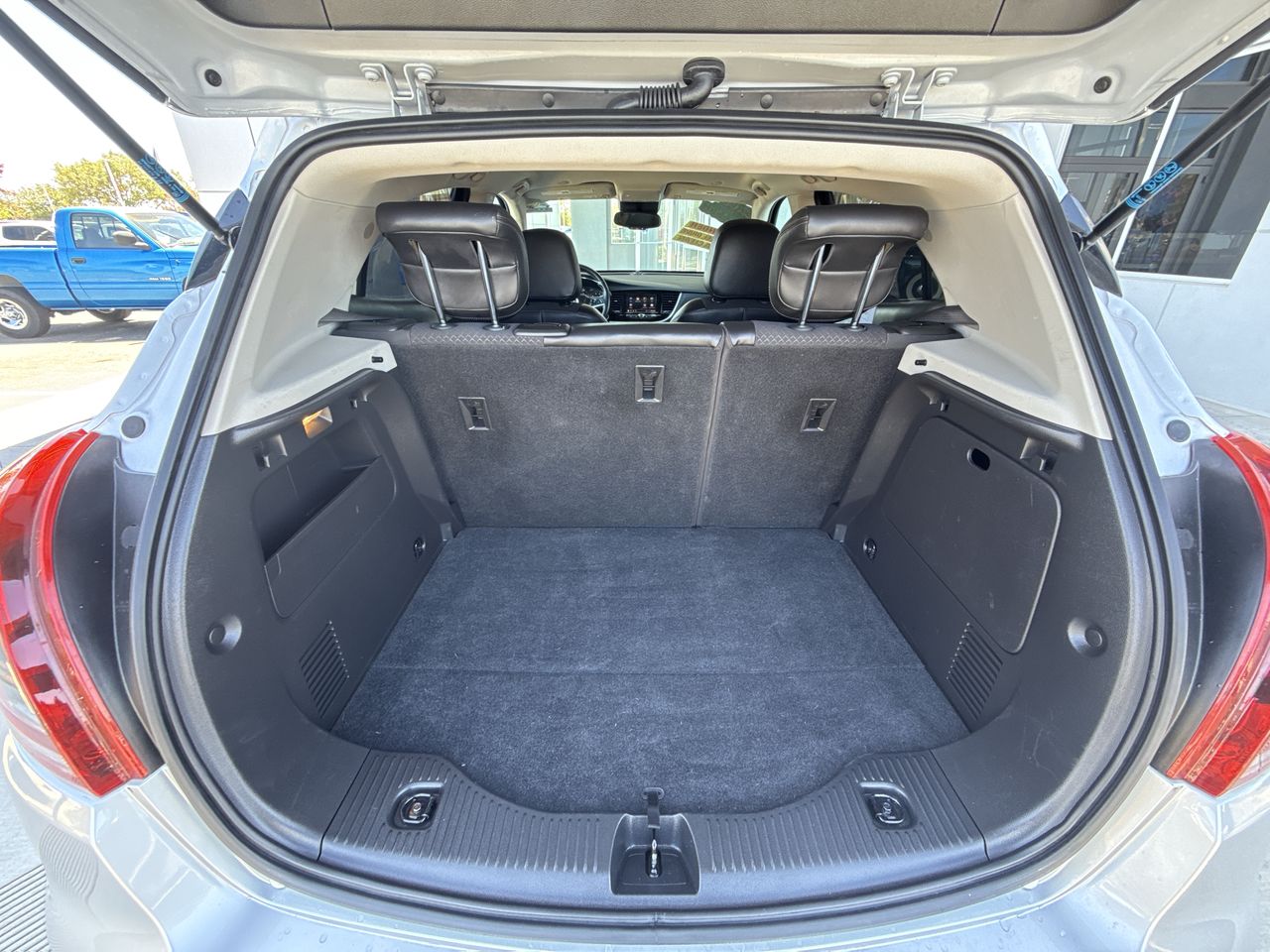 2022 Buick Encore Preferred photo 13