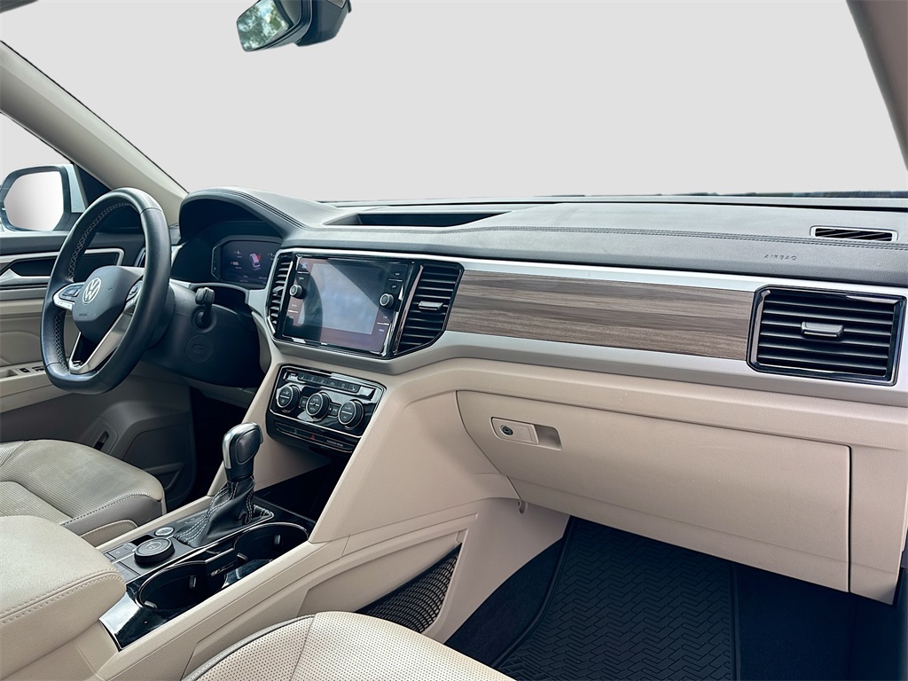 2021 Volkswagen Atlas SEL Premium photo 32