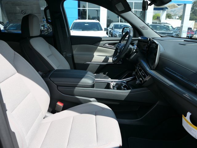 2026 Chevrolet Traverse photo 20