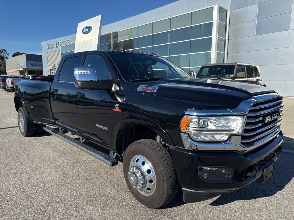 2023 RAM Ram 3500 Pickup Longhorn's photo