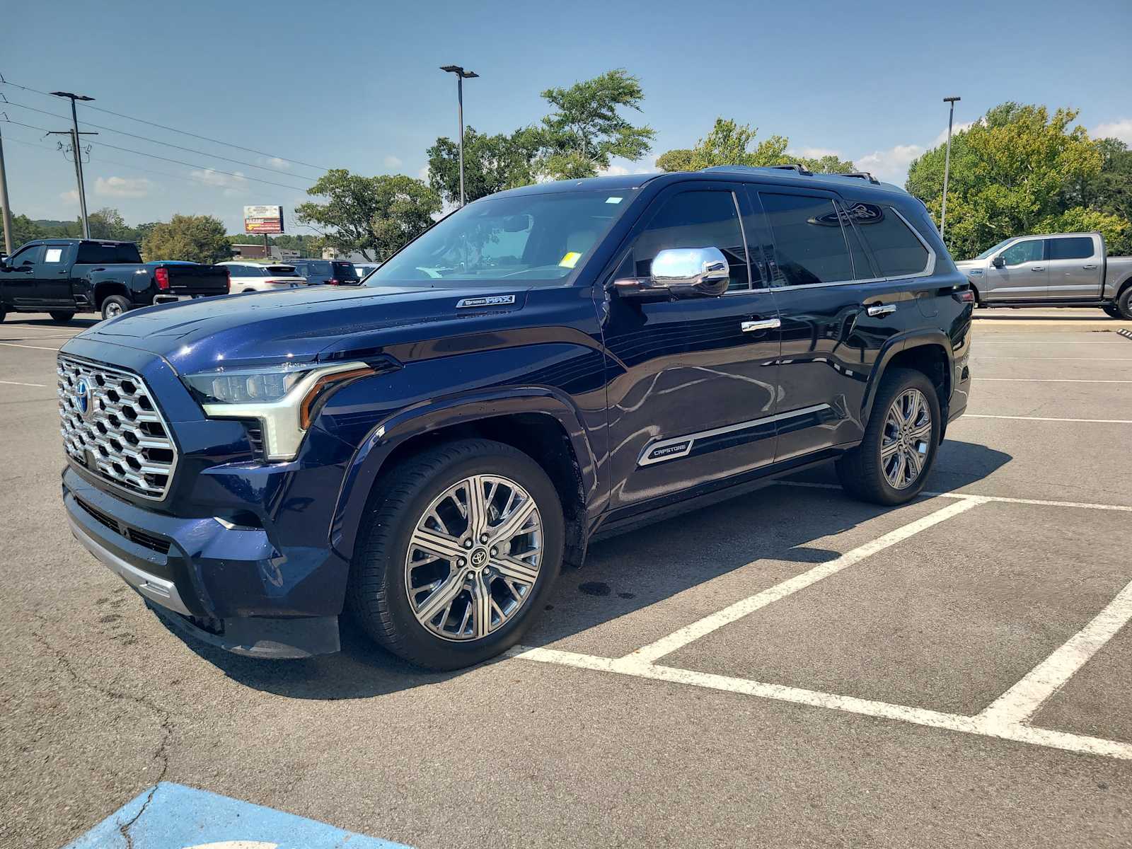 2024 Toyota Sequoia Capstone photo 5