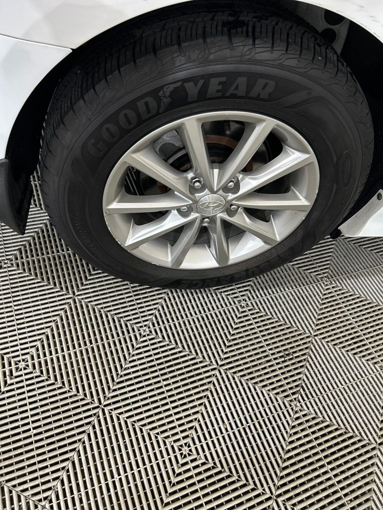 2019 Hyundai Sonata SE photo 23