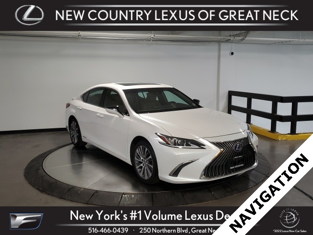 2021 Lexus ES Hybrid 300h's photo