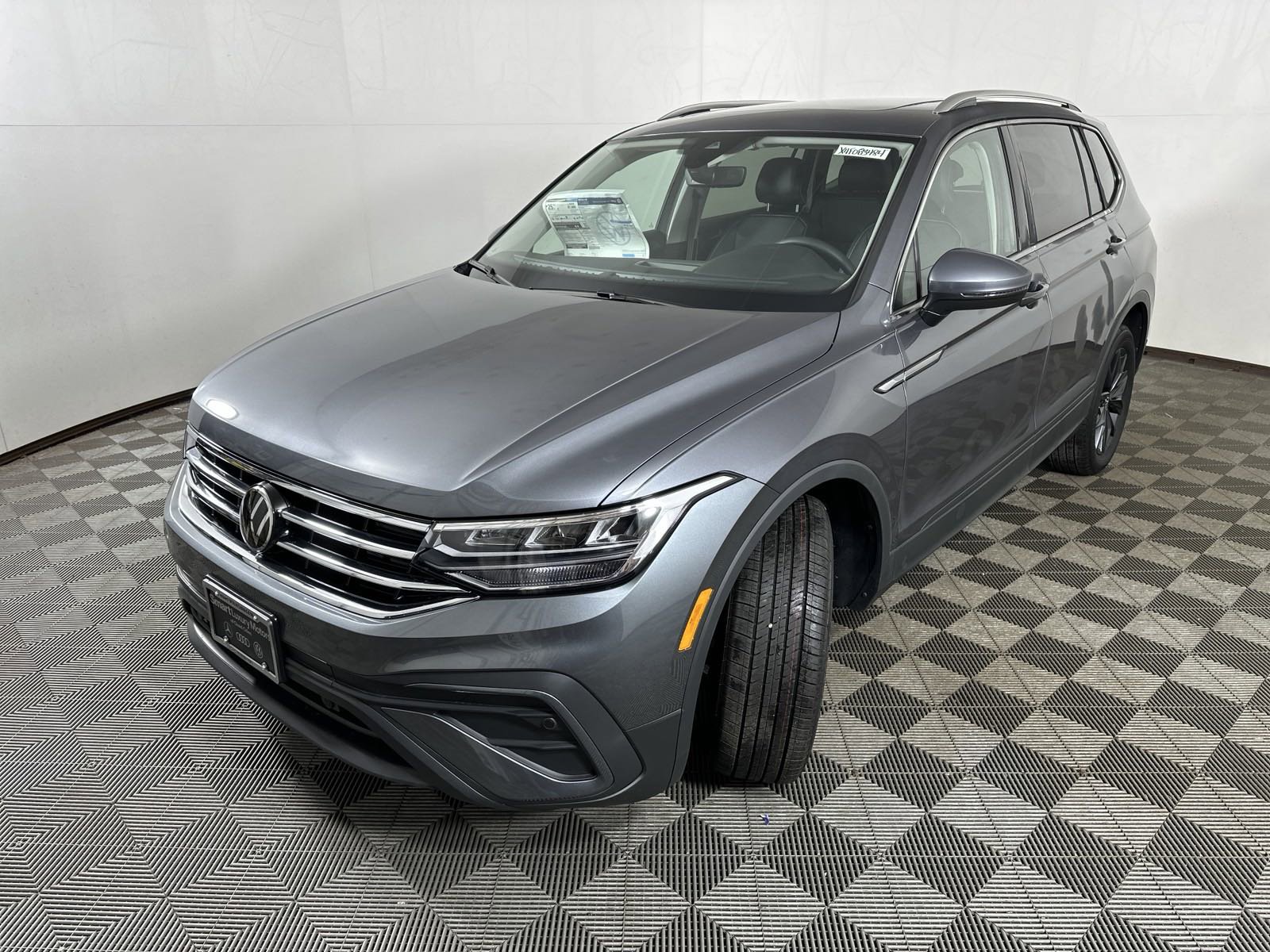 New 2024 Volkswagen Tiguan SE Sport Utility in Davenport X4F083484