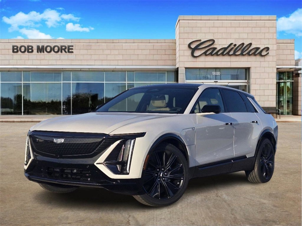 2025 Cadillac LYRIQ Sport 3's photo