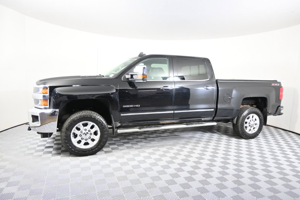 Used 2015 Chevrolet Silverado 3500HD LTZ with VIN 1GC4K0C81FF611092 for sale in Forest Lake, Minnesota