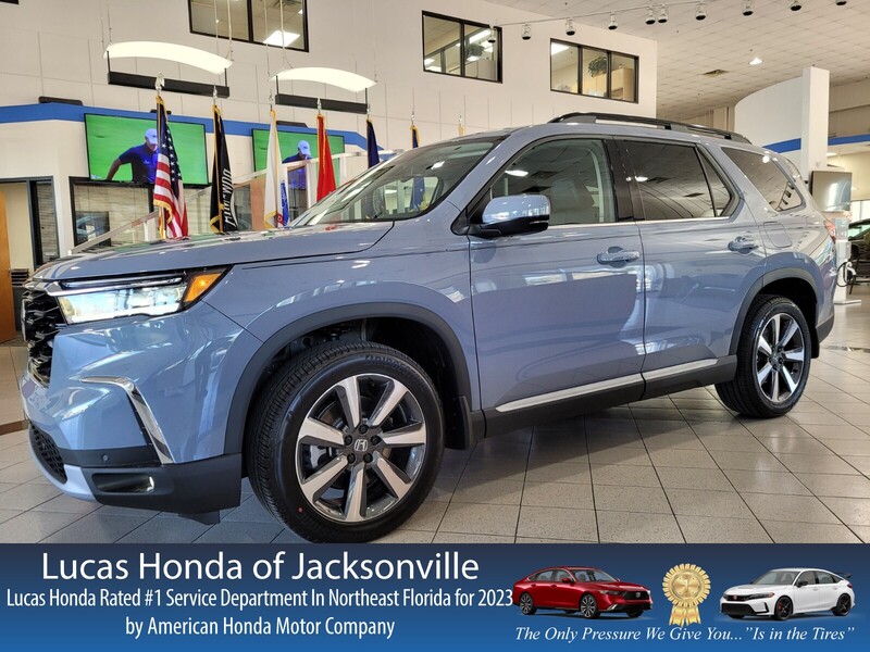 2025 Honda Pilot Touring's photo
