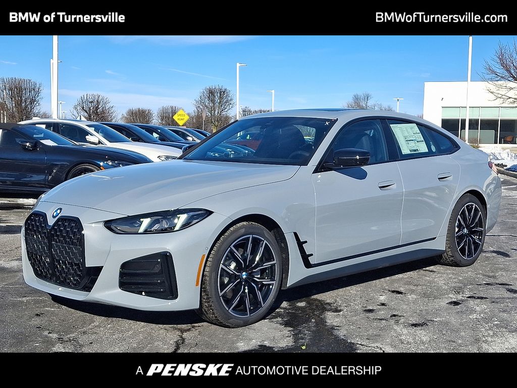 2026 BMW 4 Series 430i