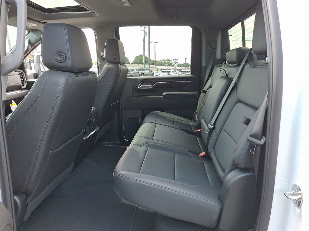 2025 Gmc Sierra HD SLT photo 9